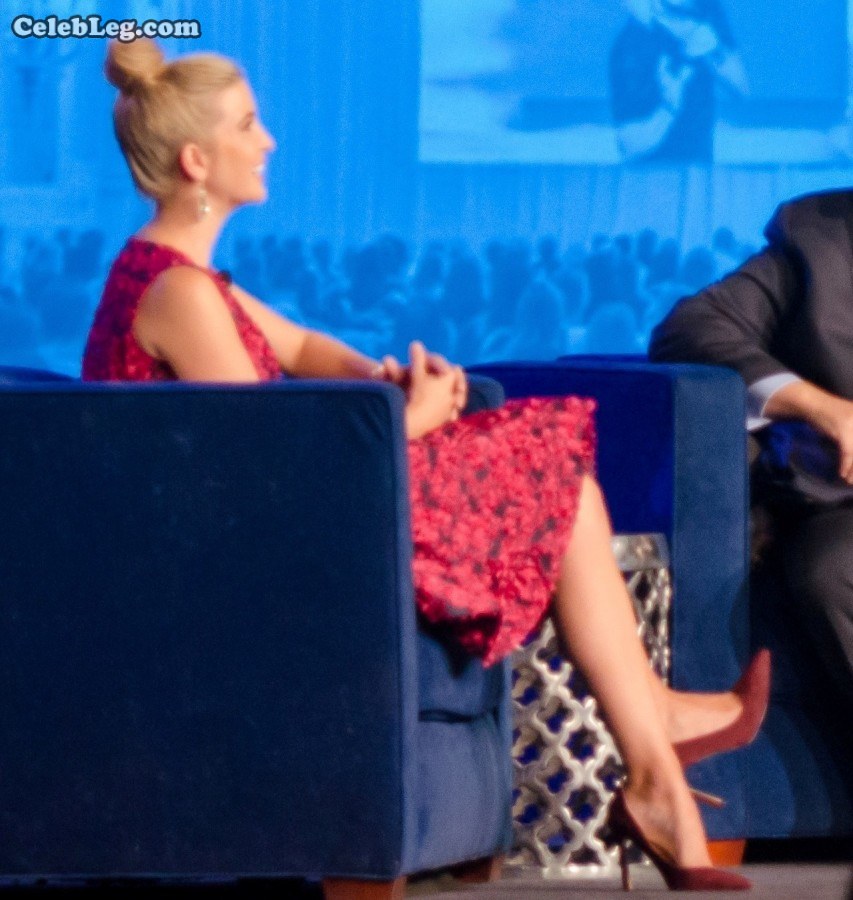 川普女儿Ivanka Trump坐姿优雅身材高挑（第10张/共17张）