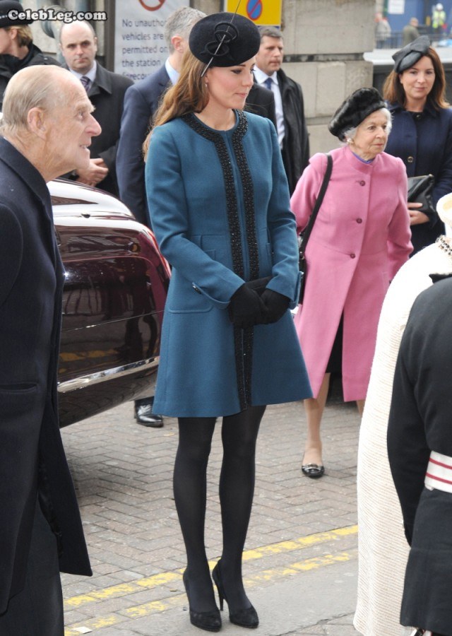 英国王妃凯特Kate Middleton厚黑丝袜（第1张/共3张）