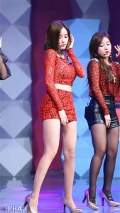 T-ara组合《No.9》朴孝敏视角短裙黑色安全裤[网盘]（第6张/共8张）