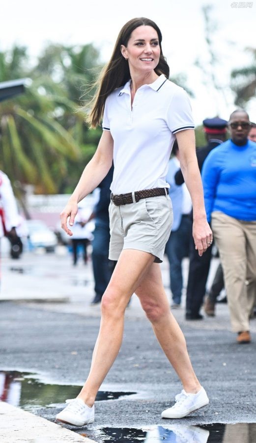 英国王妃Kate Middleton休闲装美腿外出（第1张/共8张）